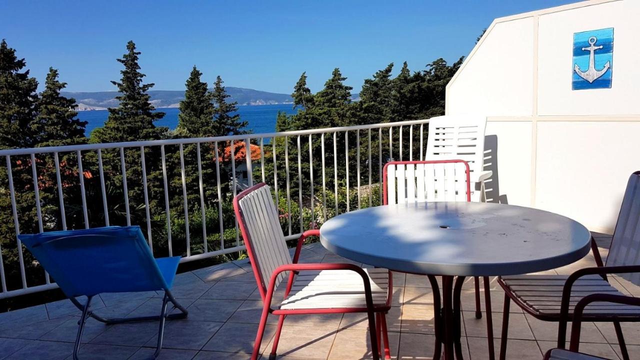 Apartments Mirjana Novi Vinodolski Zewnętrze zdjęcie